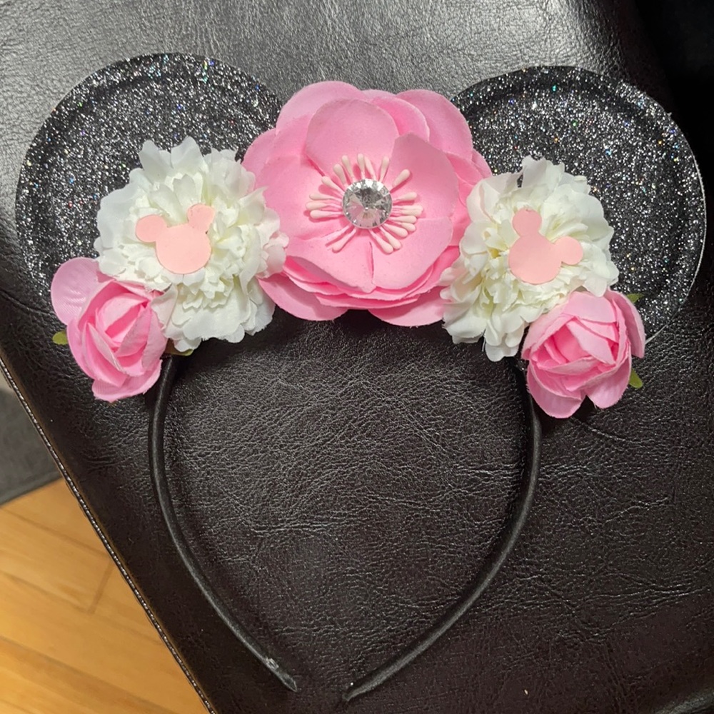 Minnie ears
